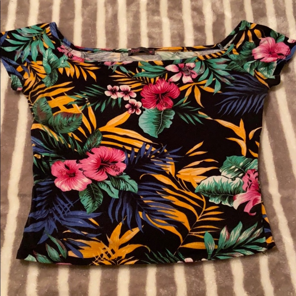 Floral Crop Top Size M